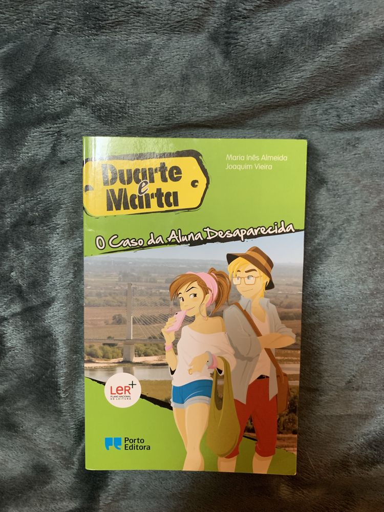 Livros “Duarte e Marta” para jovens