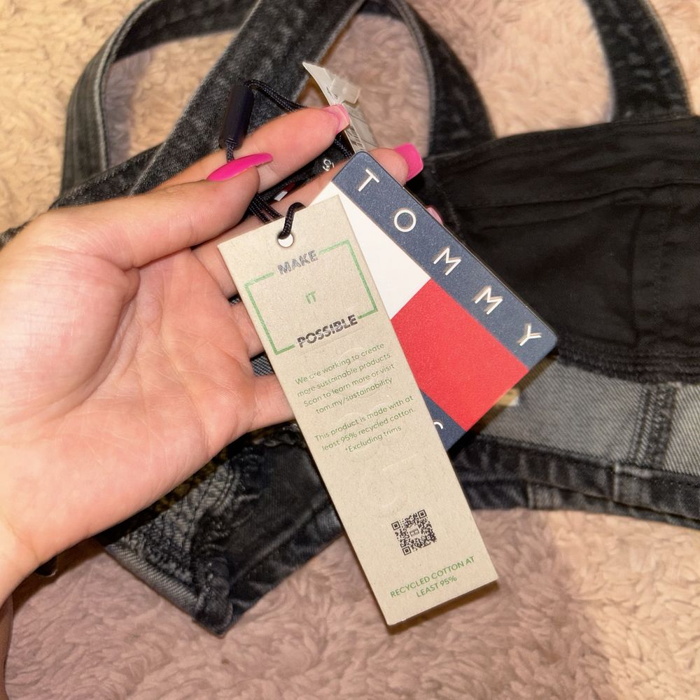 Jeansowy crop top Tommy Hilfiger