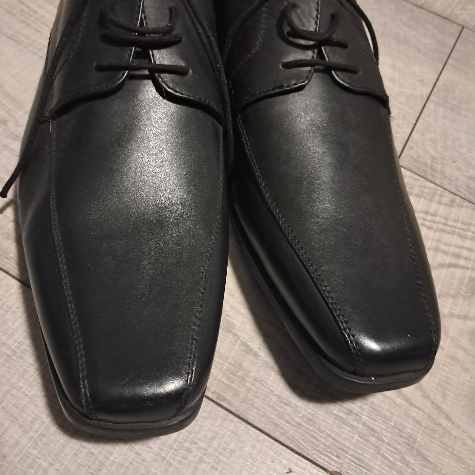 Nowe męskie buty ze skóry Taylor&Writh