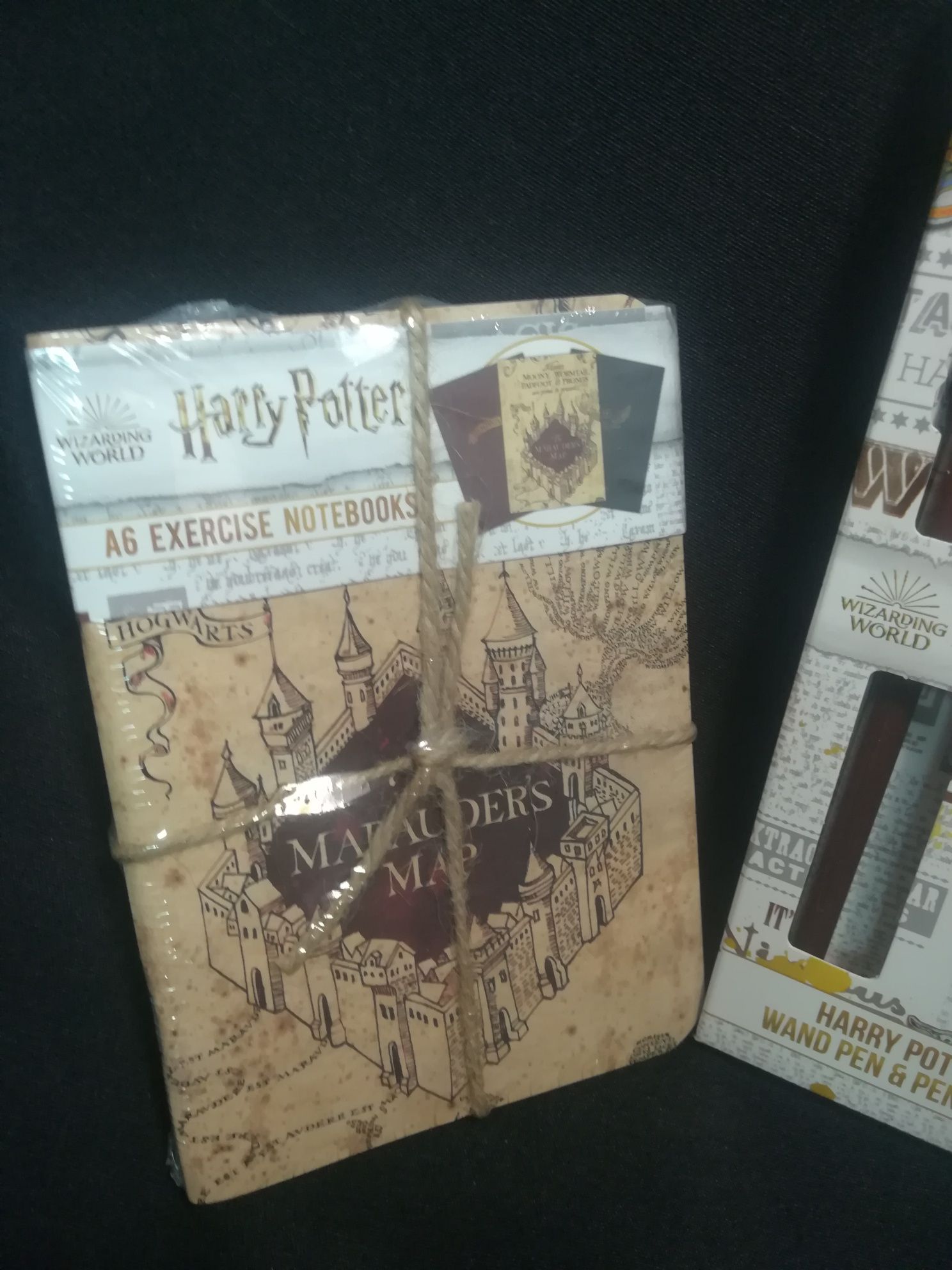 Conjunto 3 cadernos A6, lápis e caneta Harry Potter