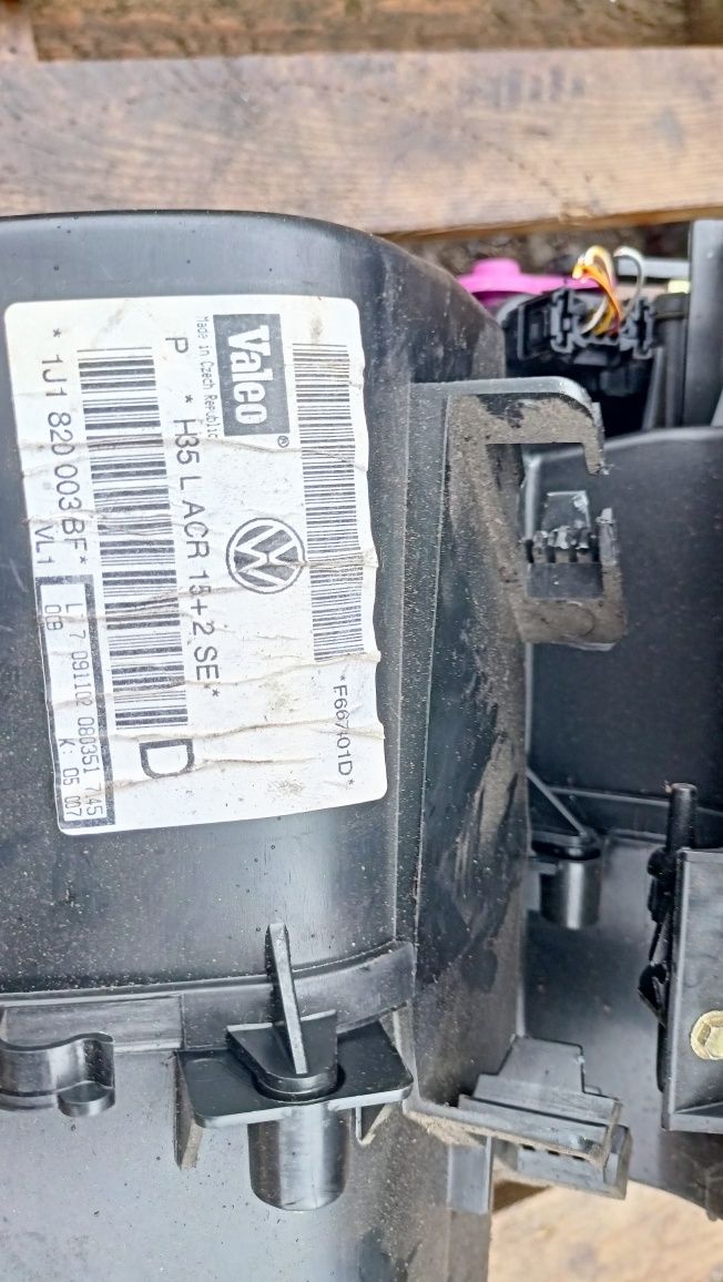 VW Bora 1, 9 TDI 02 R , Golf IV nagrzewnica z klimatyzacją