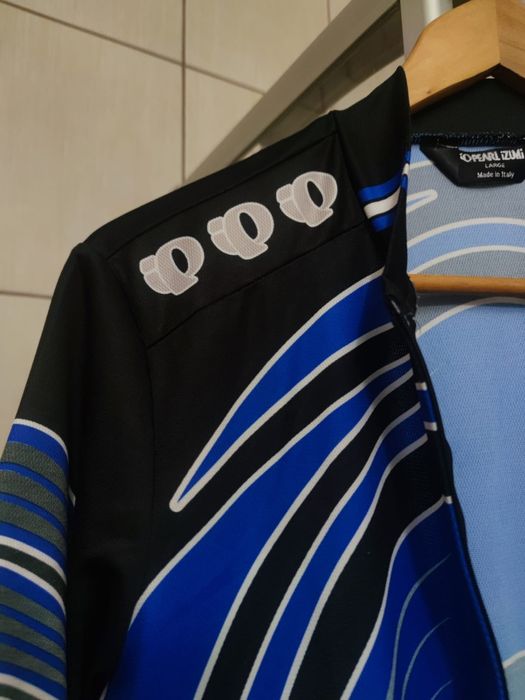 bluzka koszulka tshirt L ciemna czarna niebieska Włoska Pearl Izumi e