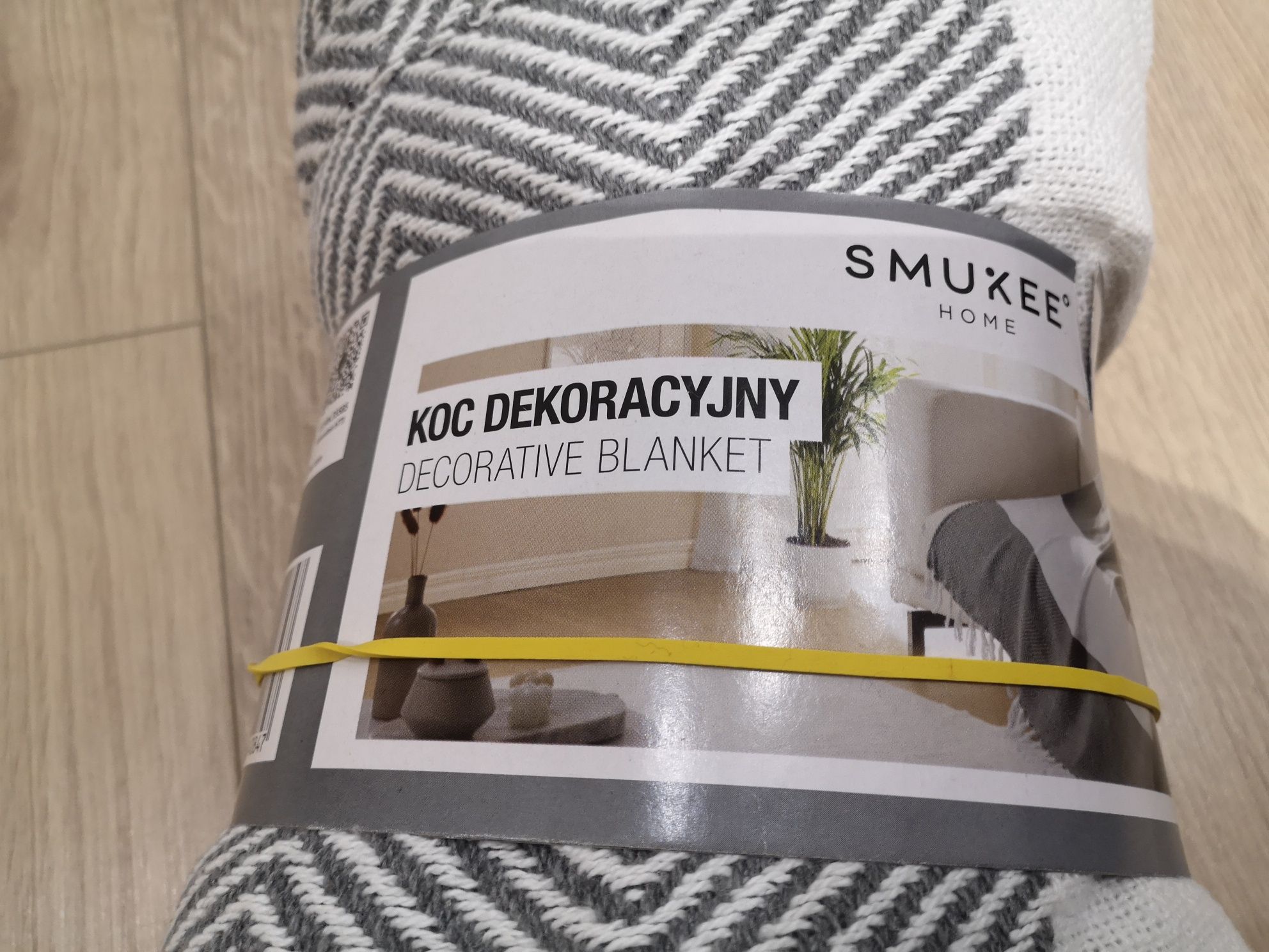 Koc nowy dekoracyjny SMUKEE 130x170 cm, naturalna bawełna