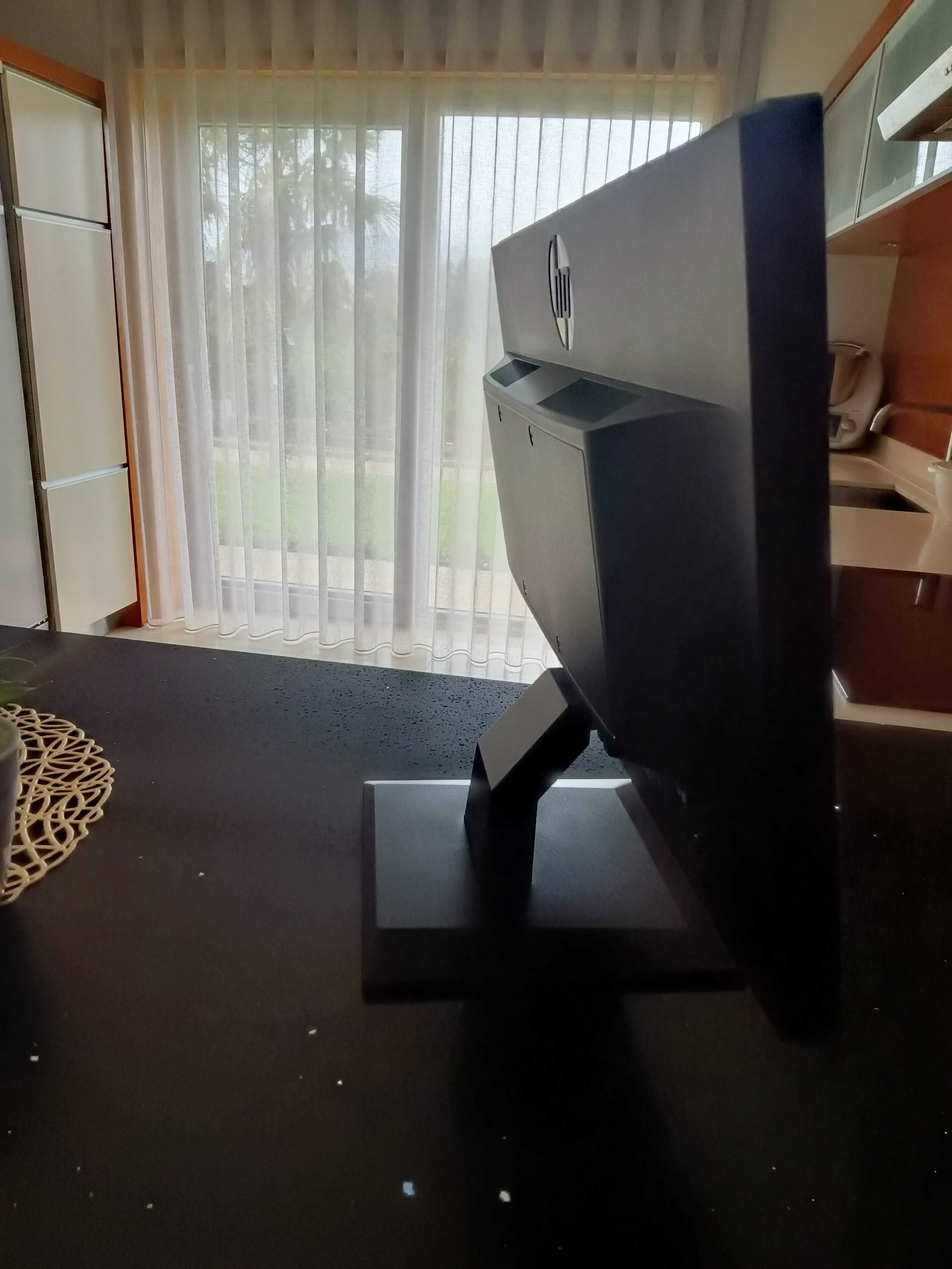 Monitor HP P204v 19,5"