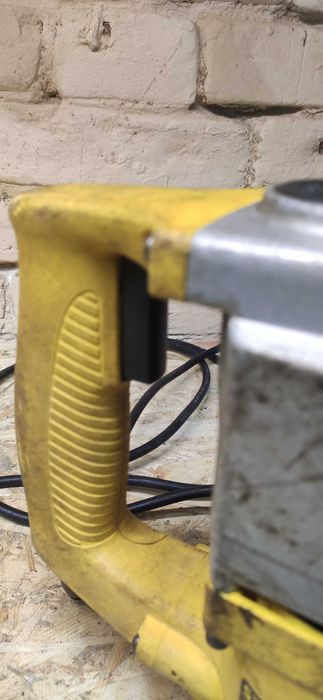 Перфоратор Stanley STHR272