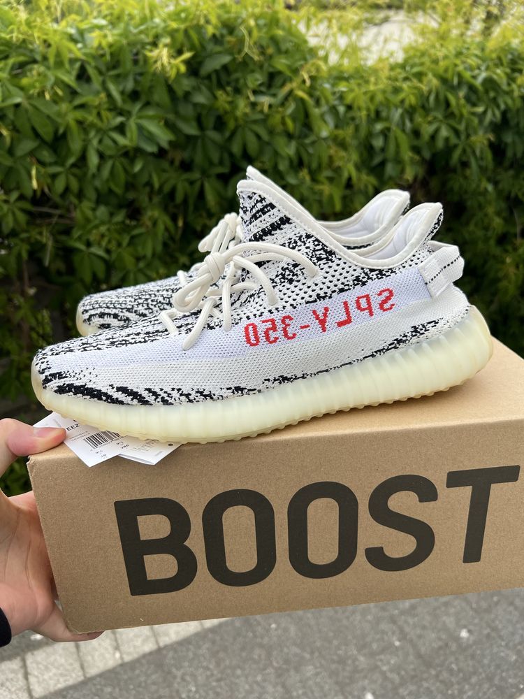 Adidas Yeezy Boost 350 V2 Zebra sneakersy biało czarne buty 44