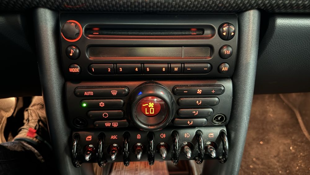 Mini Cooper Park Line 1.6