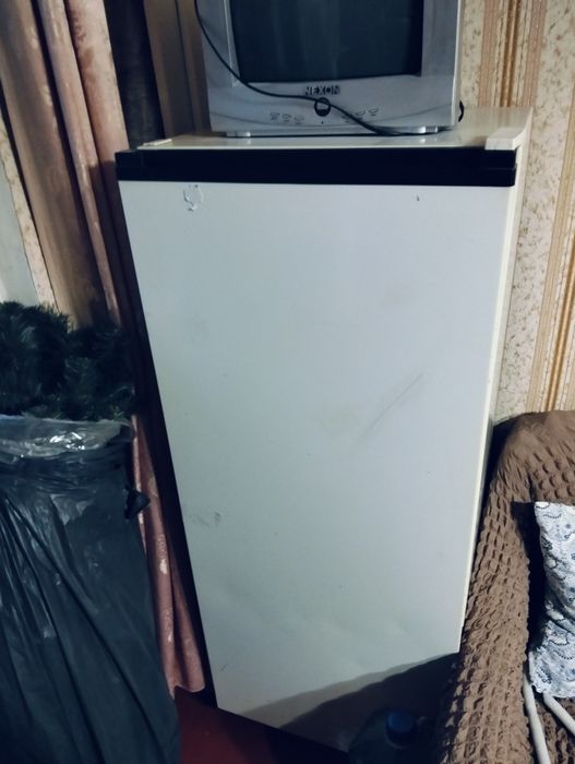 холодильники 2 штуки