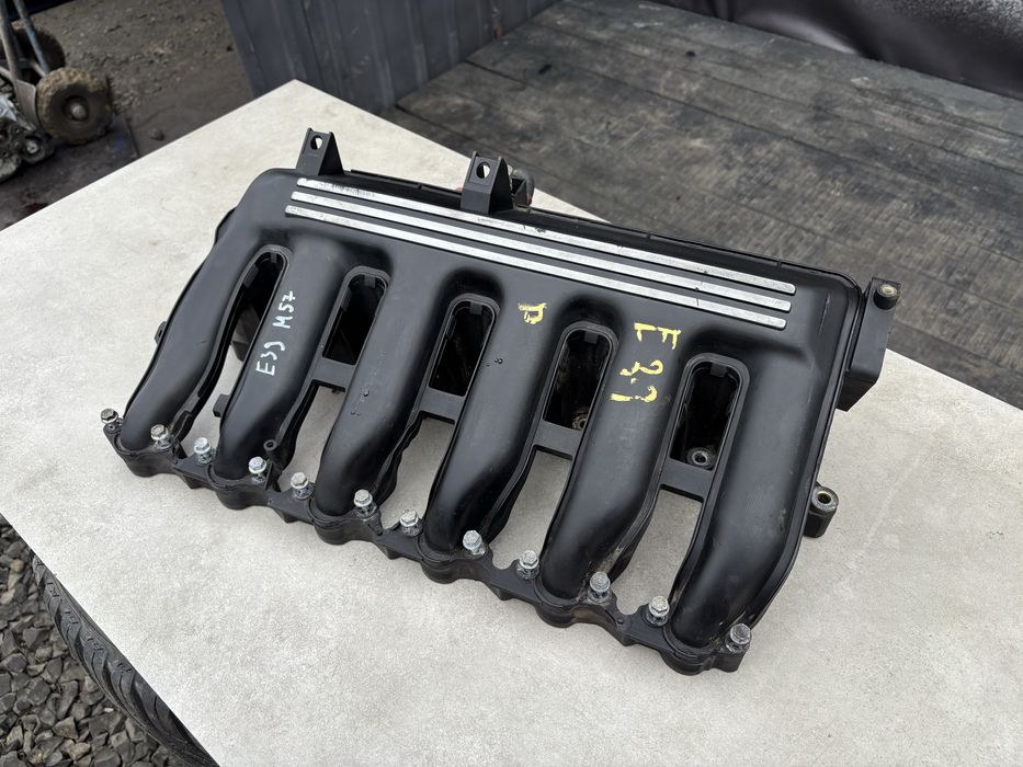 Впускний колектор БМВ Е39 Е60 Е61 М57 2.5 3.0 Впускной Без заслонок