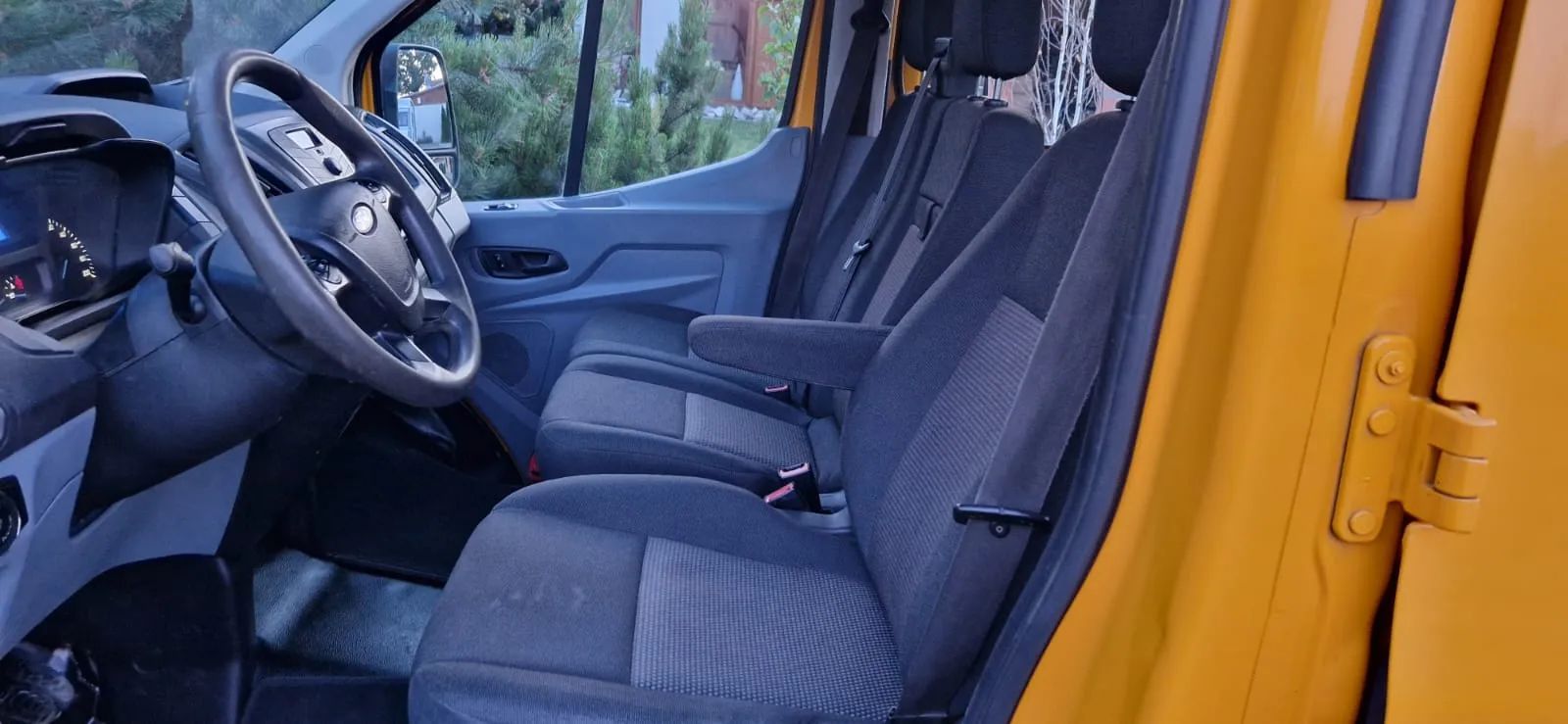 Ford Transit  Ford Transit 2.2 TDCI 155km Doka