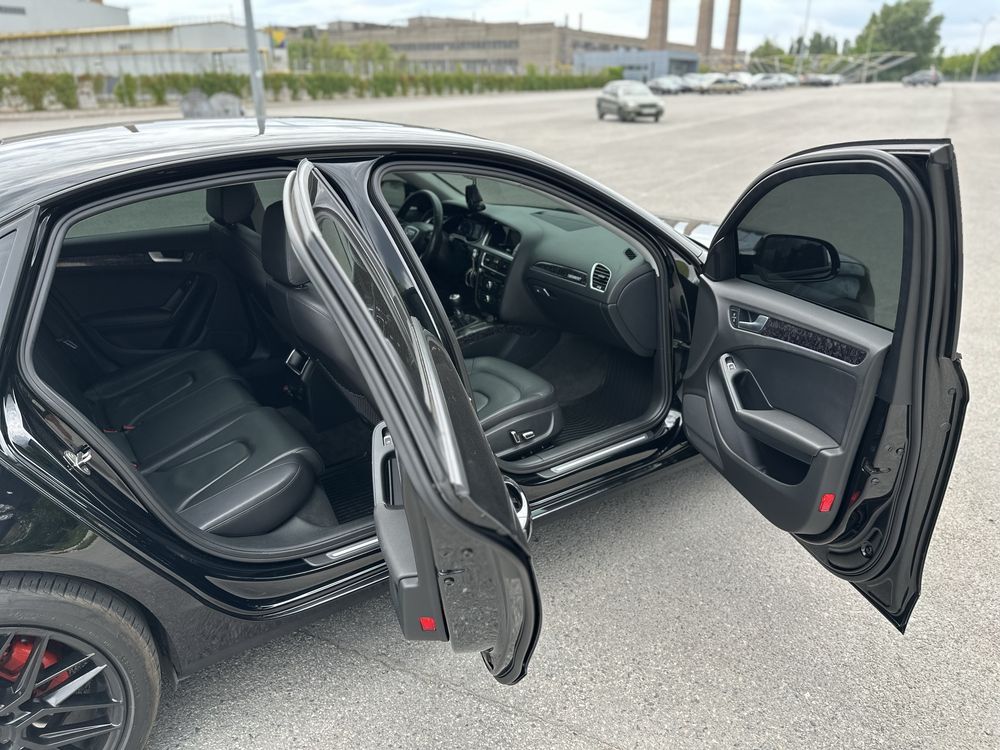 Audi A4 B8 2013 - Premium - Quattro.
