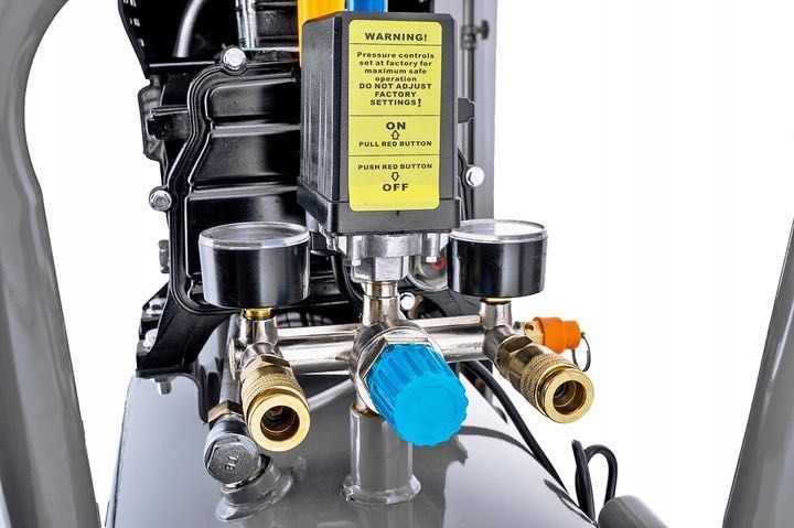 KOMPRESOR olejowy  50L 8 BAR