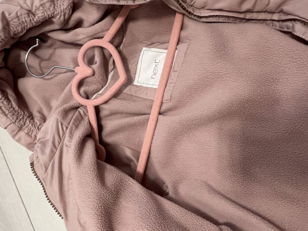 Рожева куртка next на дівчинку 1,5 - 2 роки