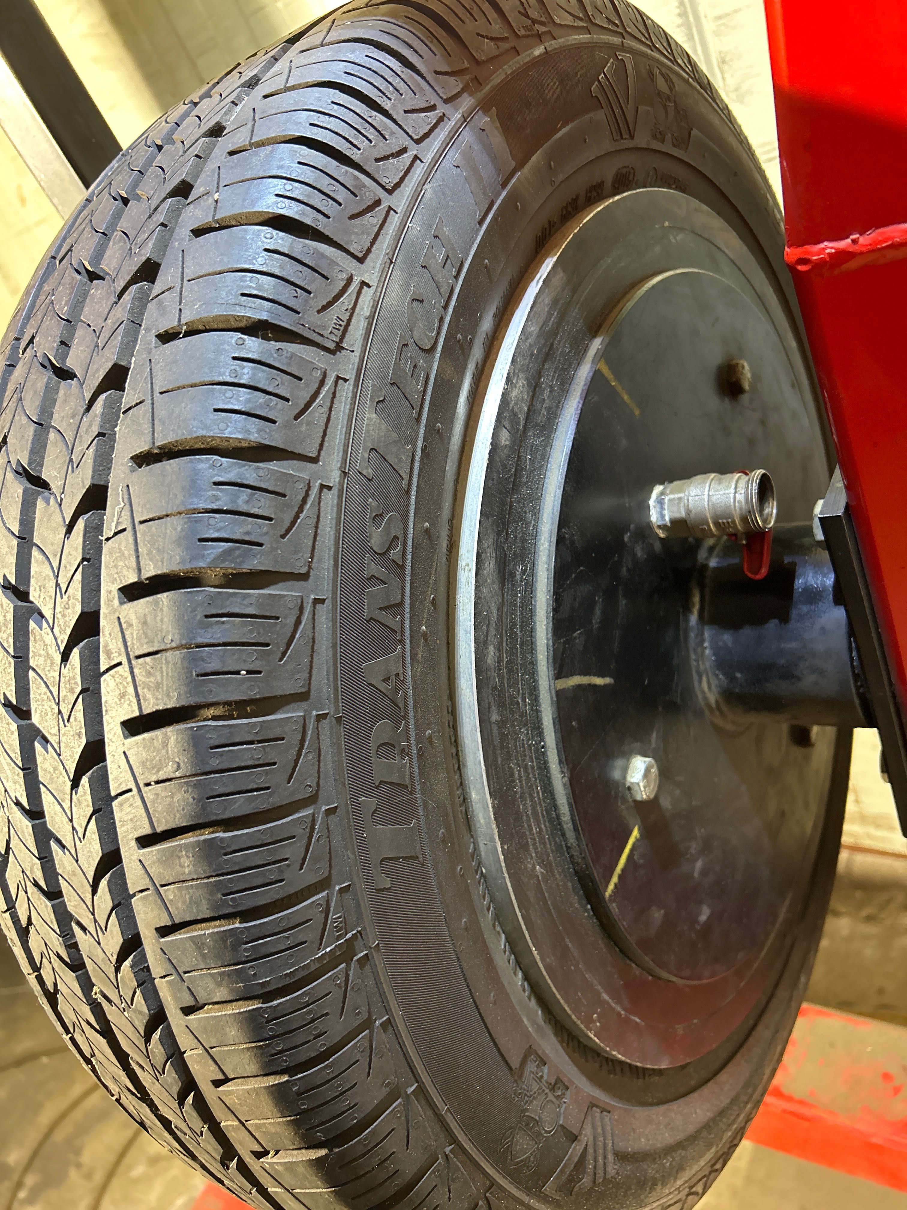 Viking TransTech 2 195/70/15c 104/102R