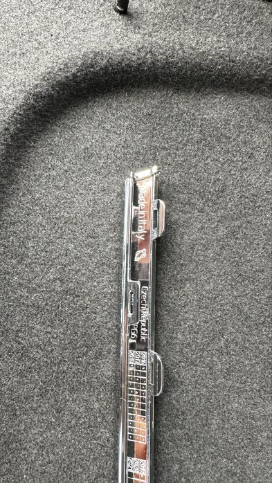 Накладка бампера передняя хром VW Golf 7   5G0_853_101_B