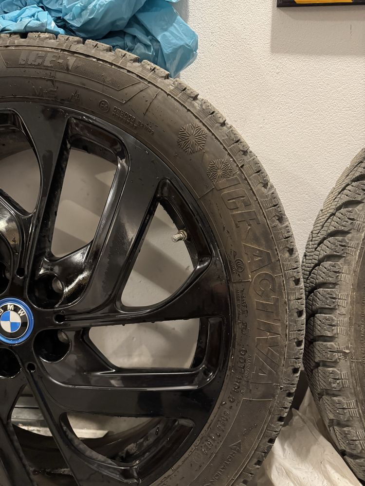 Koła zimowe BMW i3 5J 19” OEM