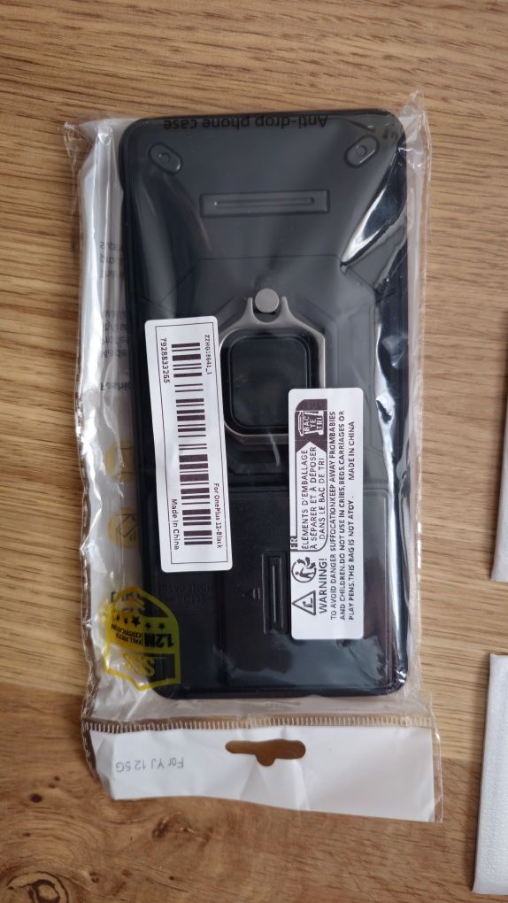 Etui OnePlus 12,szkła  na ekran i tylni aparat.