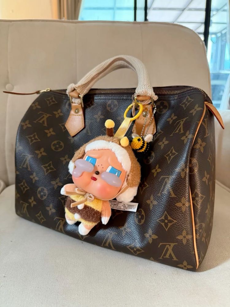 Crybaby лялька брелок крайбейбі брелок лабубу labubu