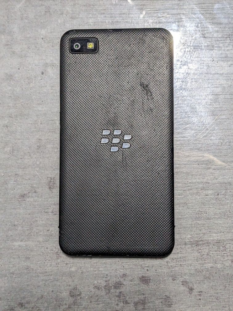 Продам blackberry z10