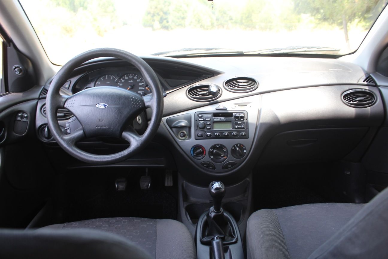 Ford Focus 1.4 | 2002