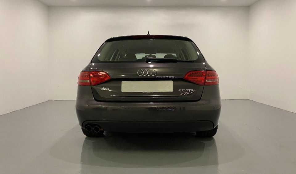 Audi A4 SPORT 170cv 2.0 - 2010