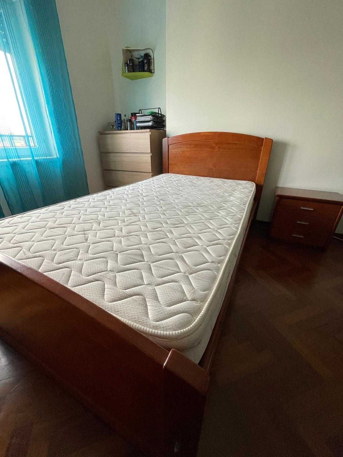 Cama de solteiro +1 com mesa de cabeceira