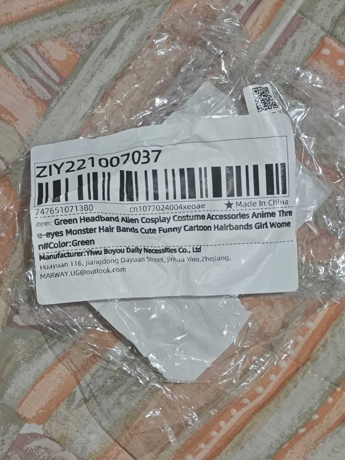 Acessório de cabelo divertido com tema de alienígena