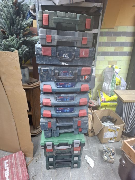 Skrzynki narzędziowe bosch metabo hitachi