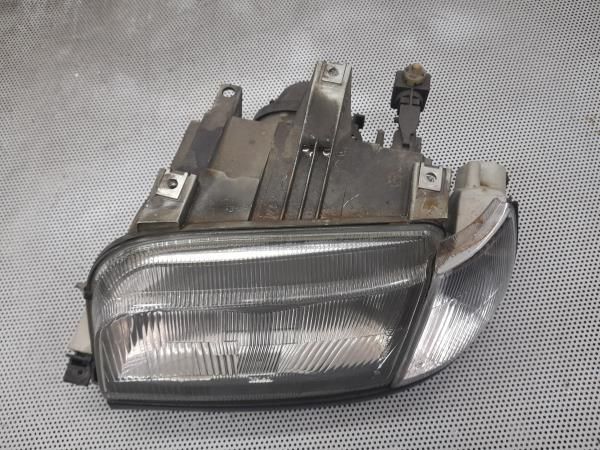 Ótica / farol esquerda RENAULT Clio I (B/C57_, 5/357_)