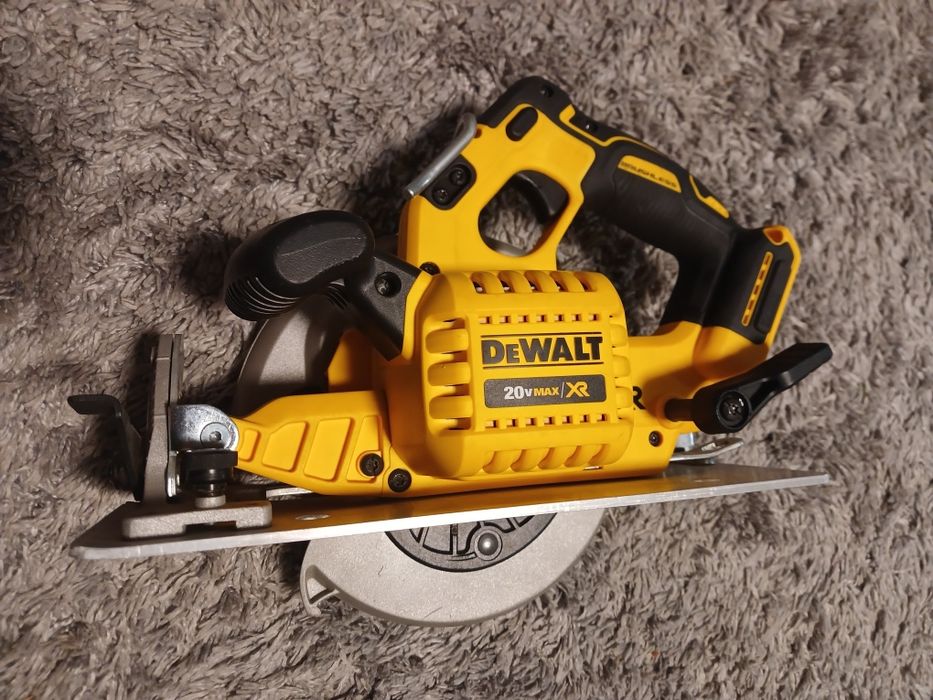 Циркулярная пила dewalt dcs570 імпакт dcf850 шурик 791 флексвольт 9а м