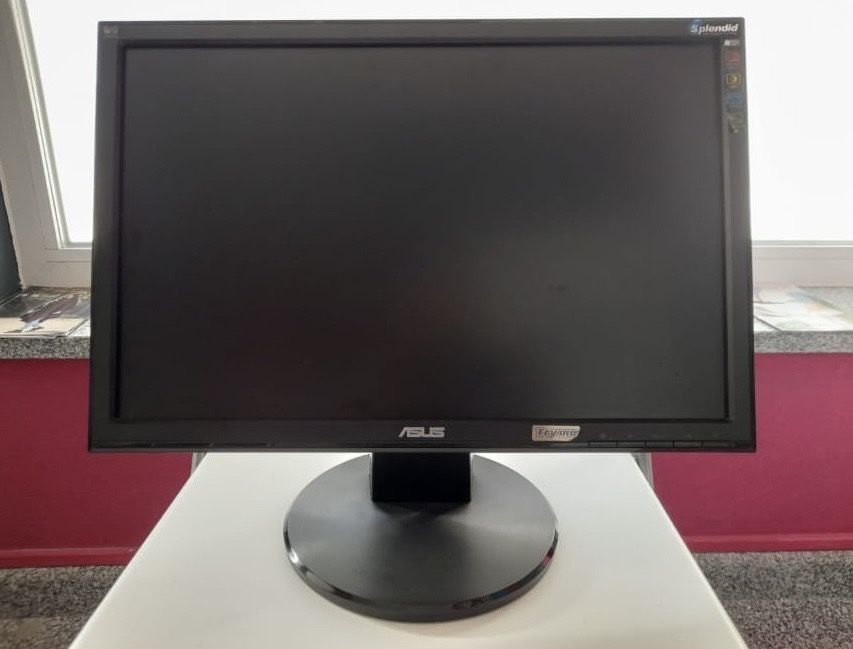 Monitor LCD Asus