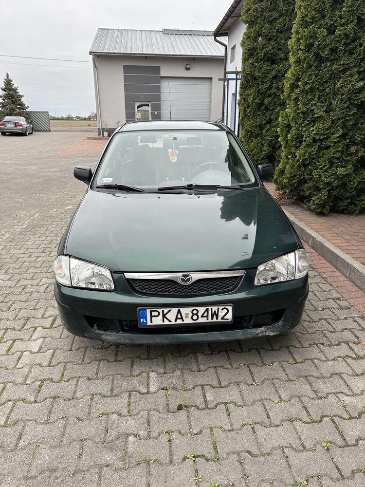 Mazda 323 f Rocznik 2000