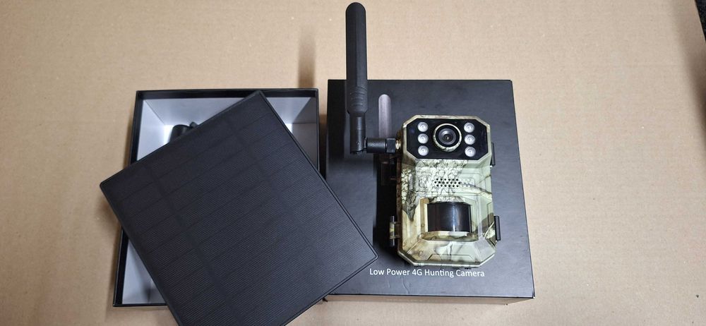 Мисливська камера4G нічного бачення на сонячній батареї з датчиком рух