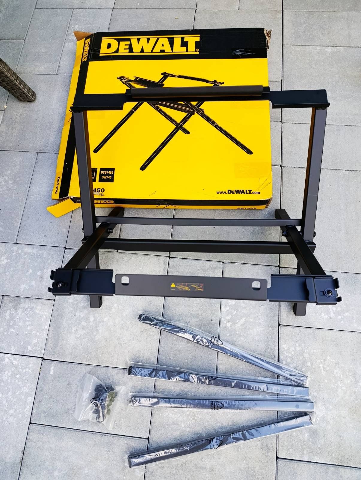 Stół roboczy do piły DeWalt DE7450