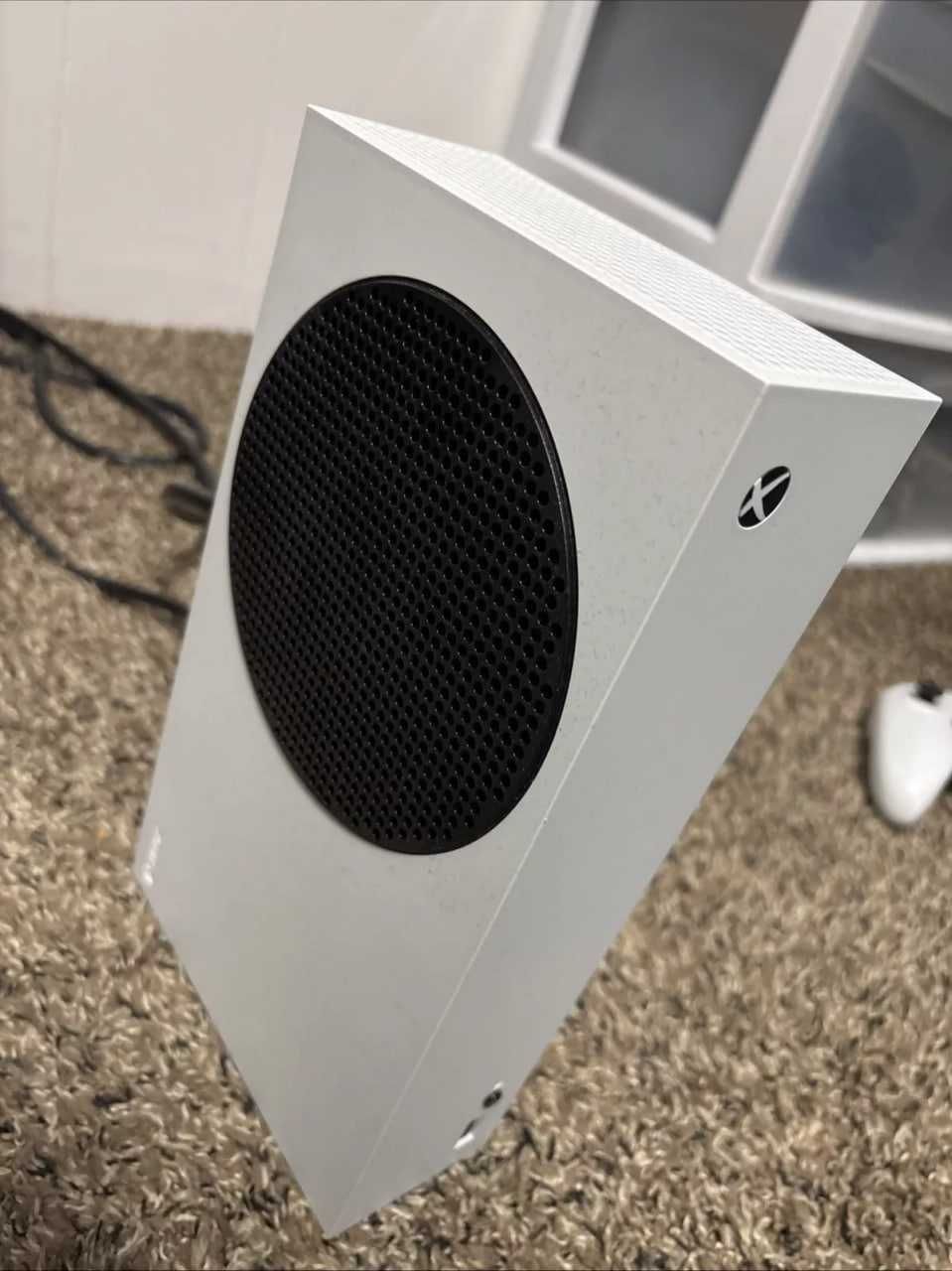Xbox Series S 1tb Biała. Jak nówka.