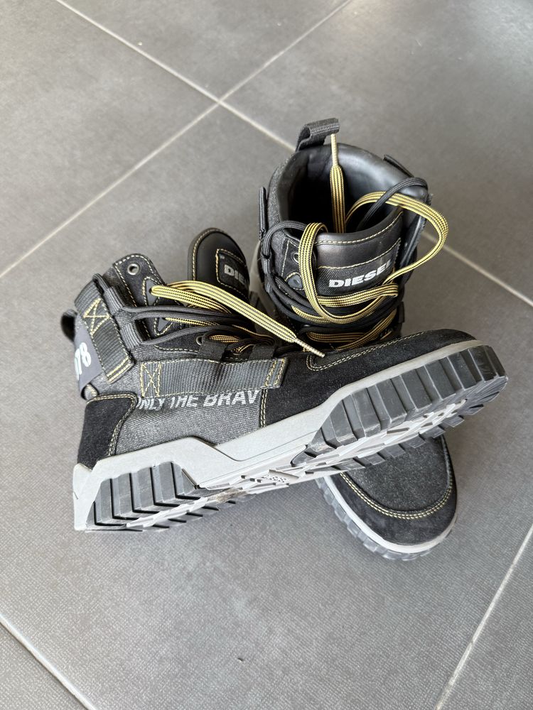 Botas Diesel Originais Novas