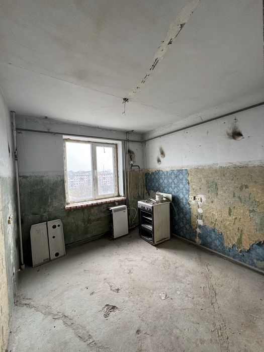 Продам 2-кімнатну квартиру