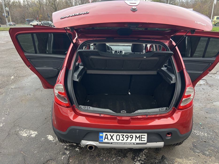 Dacia Sandero Stepway 2012