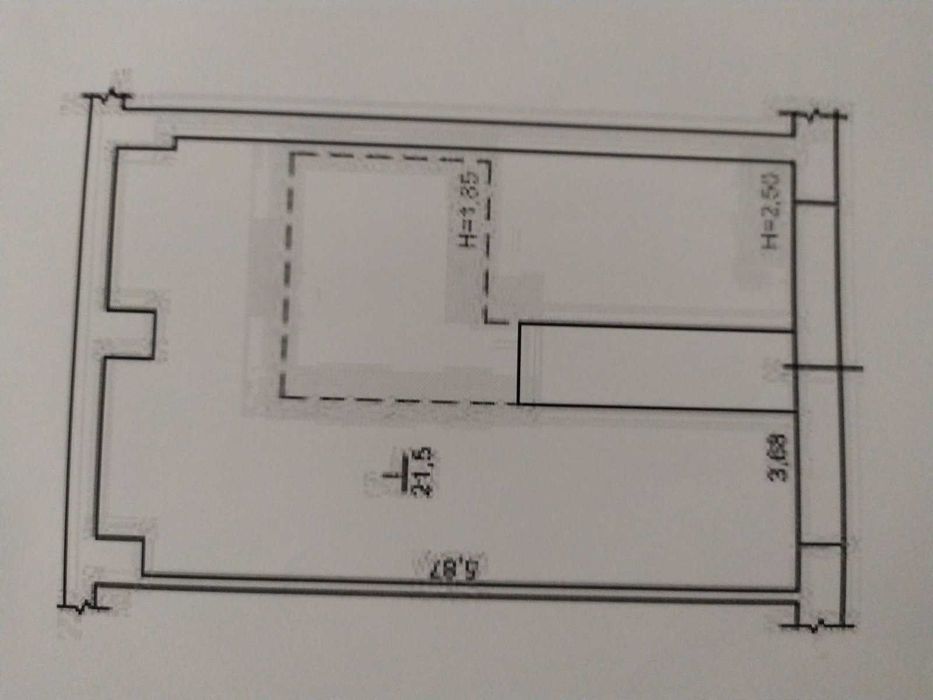 Цегляний гараж в центрі міста