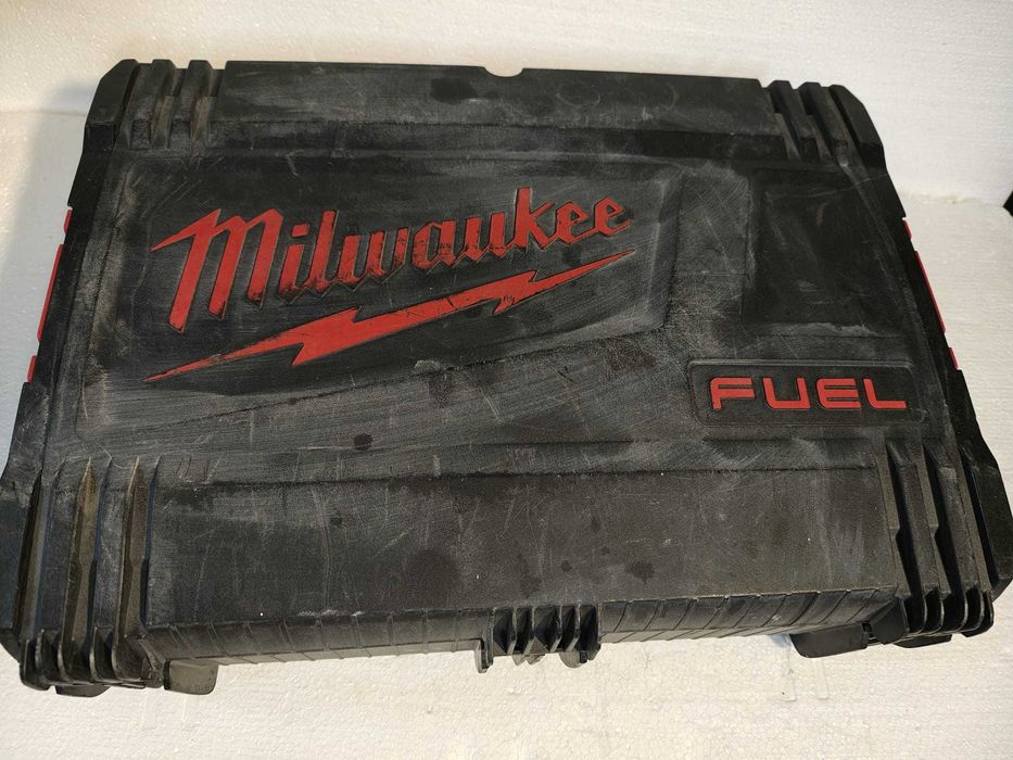 Diax Milwaukee M18 CAG125X-0 + 2 baterie 5v + Ładowarka