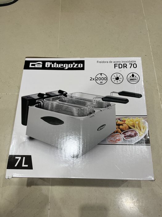 Fritadeira FDR70 Orbegozo nova na caixa