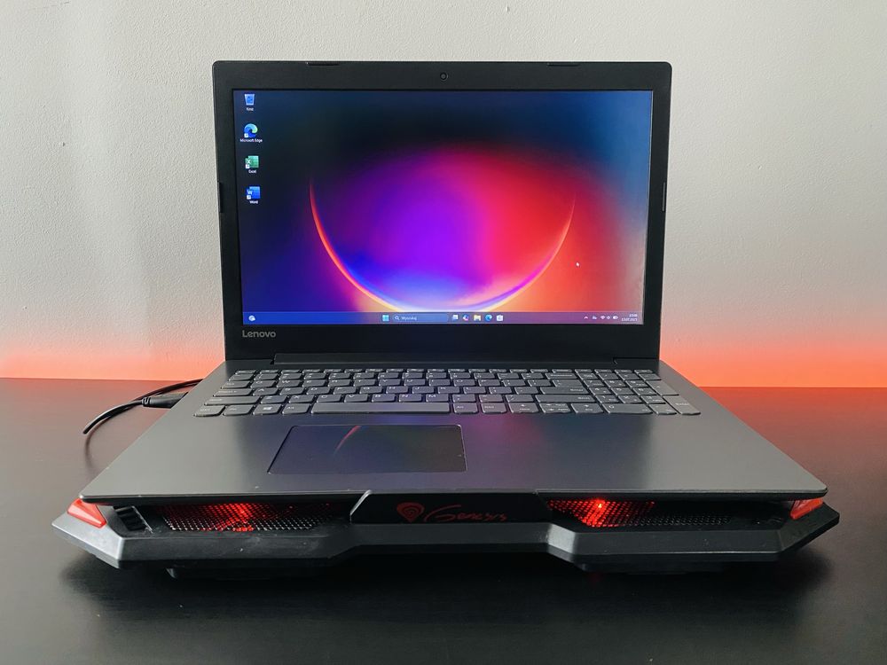 Laptop do gier | i5-8250U 16GB RAM SSD 512GB MX150 Windows 11 | Office
