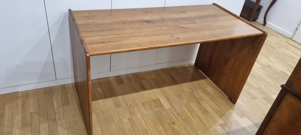 Secretária em madeira