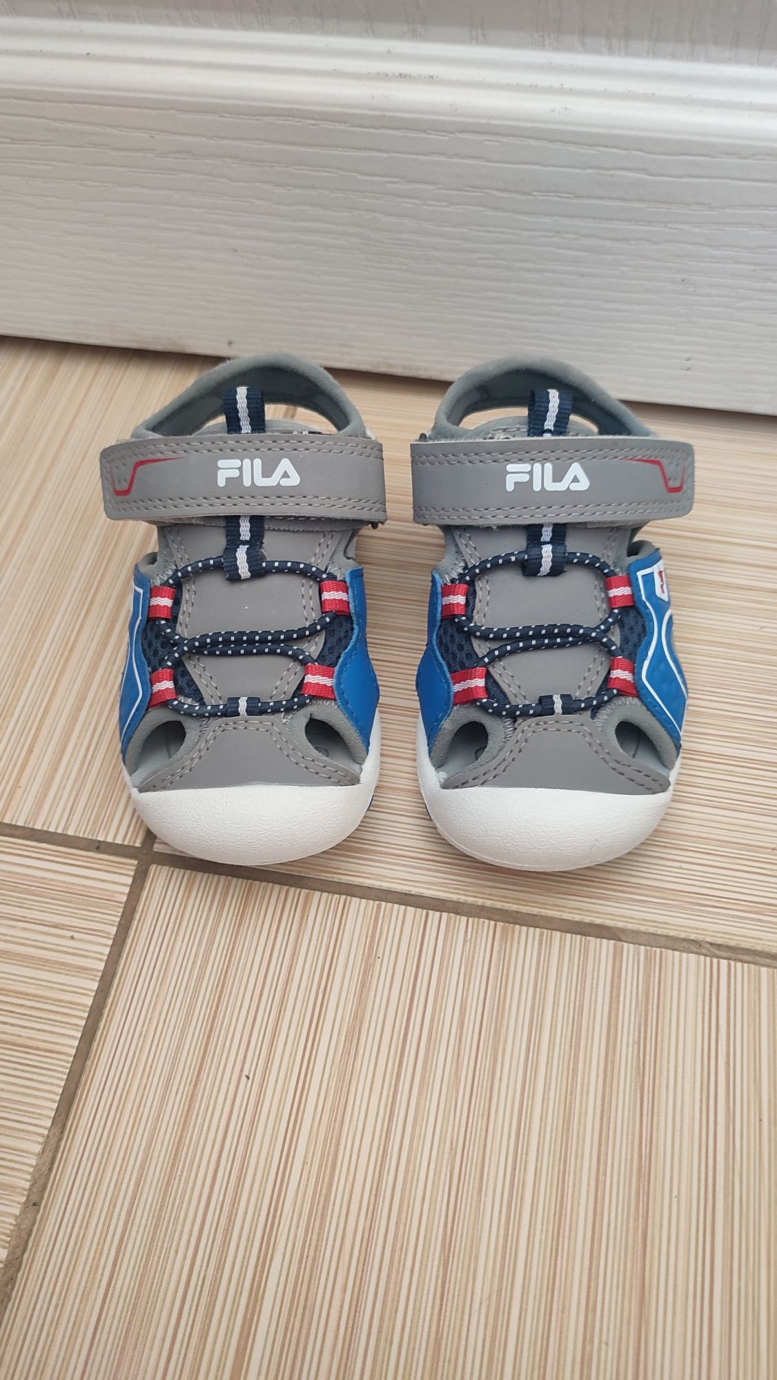 Сандалі босоніжки Fila, 23 р., 15,5 см