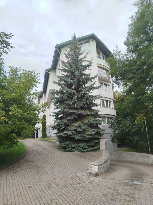 Продаж 3-кім. Золота недалеко Краківський ринок