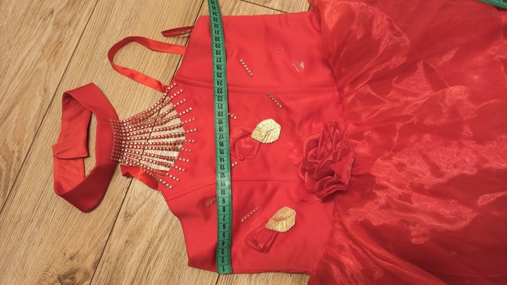 Сукня нарядна на свято