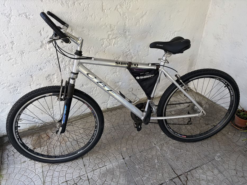Bicicleta roda 26 quadro alumínio