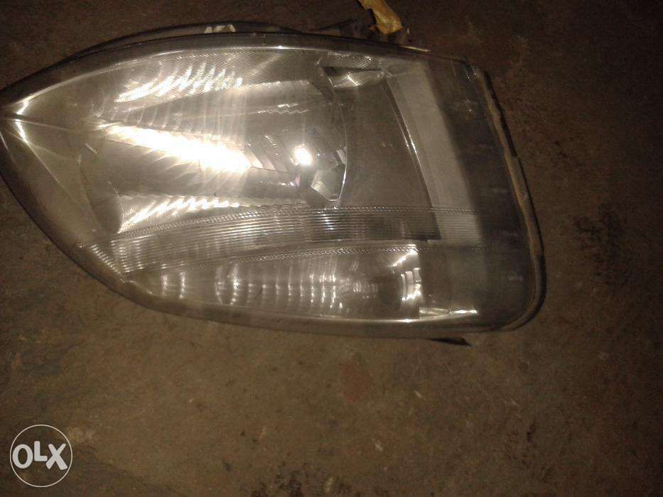 Farol mitsubishi L 200