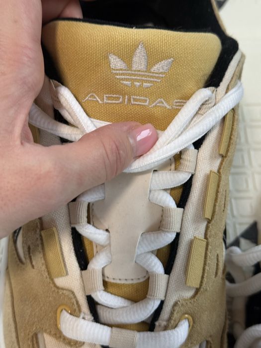 Кросівки adidas оригінал 44 розмір