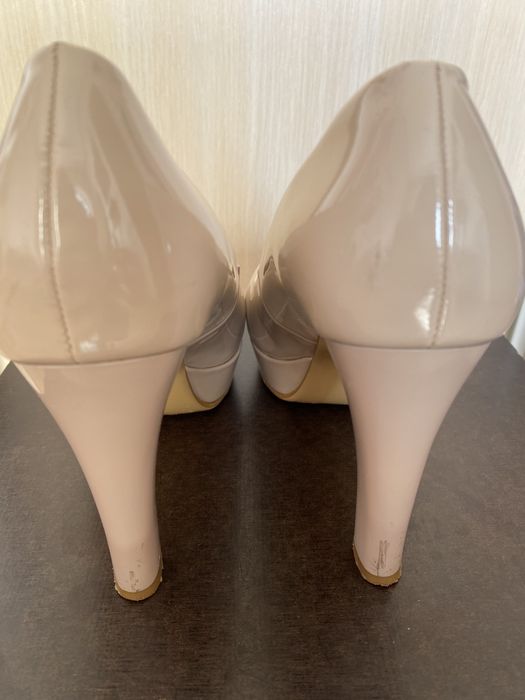 Туфлі 38 розміру